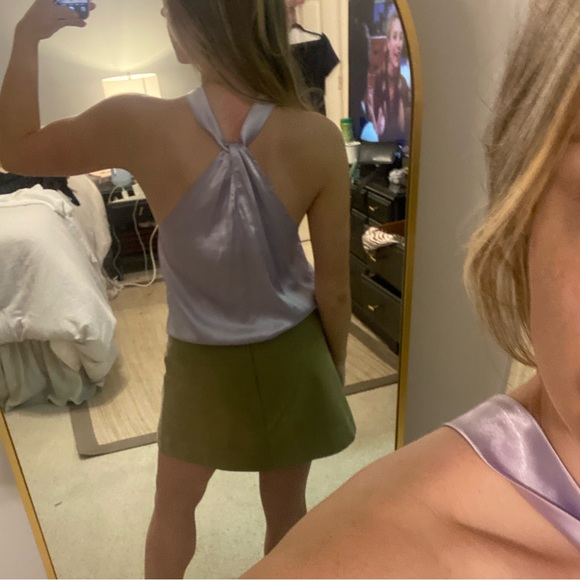 Top - Picture 2 of 3